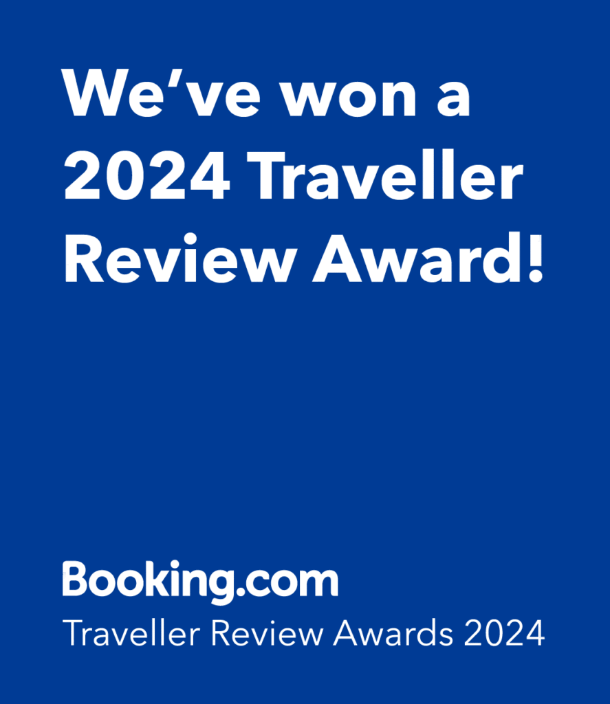 booking traveller review award bondi38